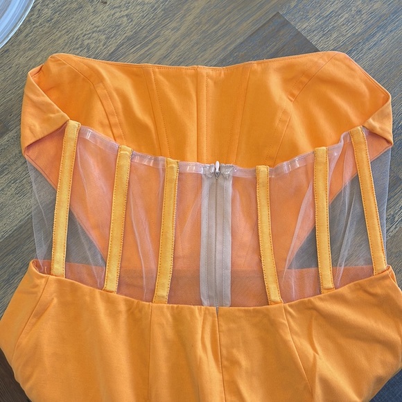 NWT Brand new Leighton midi dress in gorgeous clementine with mesh. - Picture 5 of 5